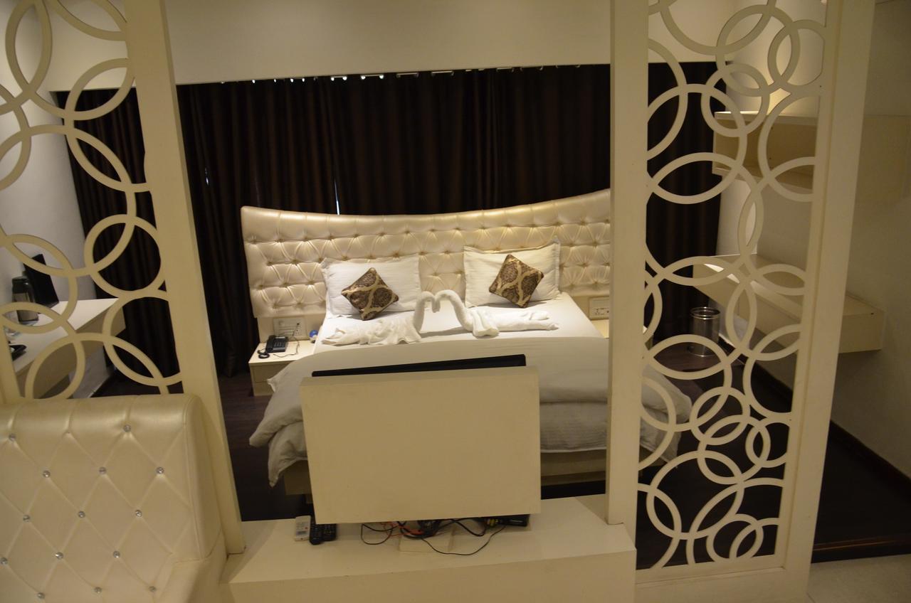 Hotel Aroma Inn Sirsa Εξωτερικό φωτογραφία