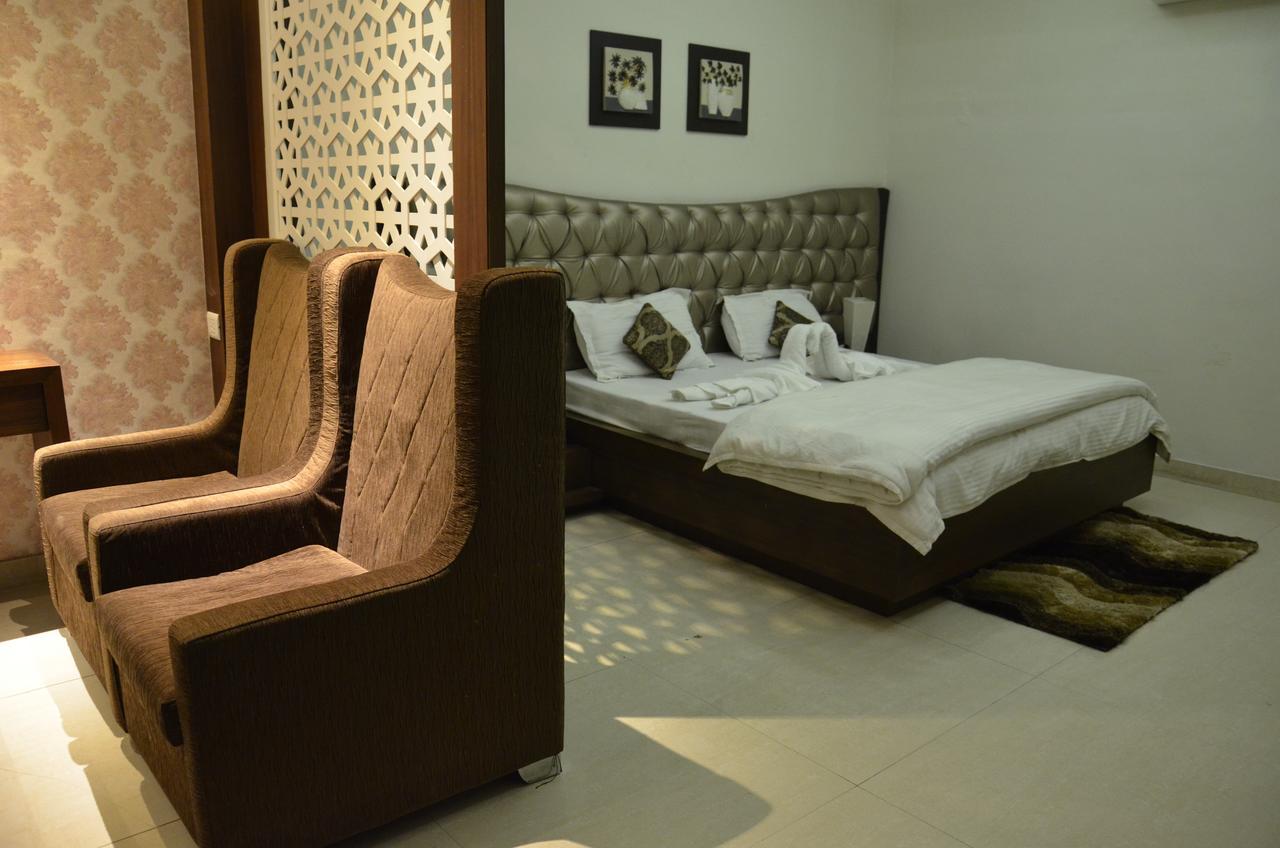 Hotel Aroma Inn Sirsa Εξωτερικό φωτογραφία