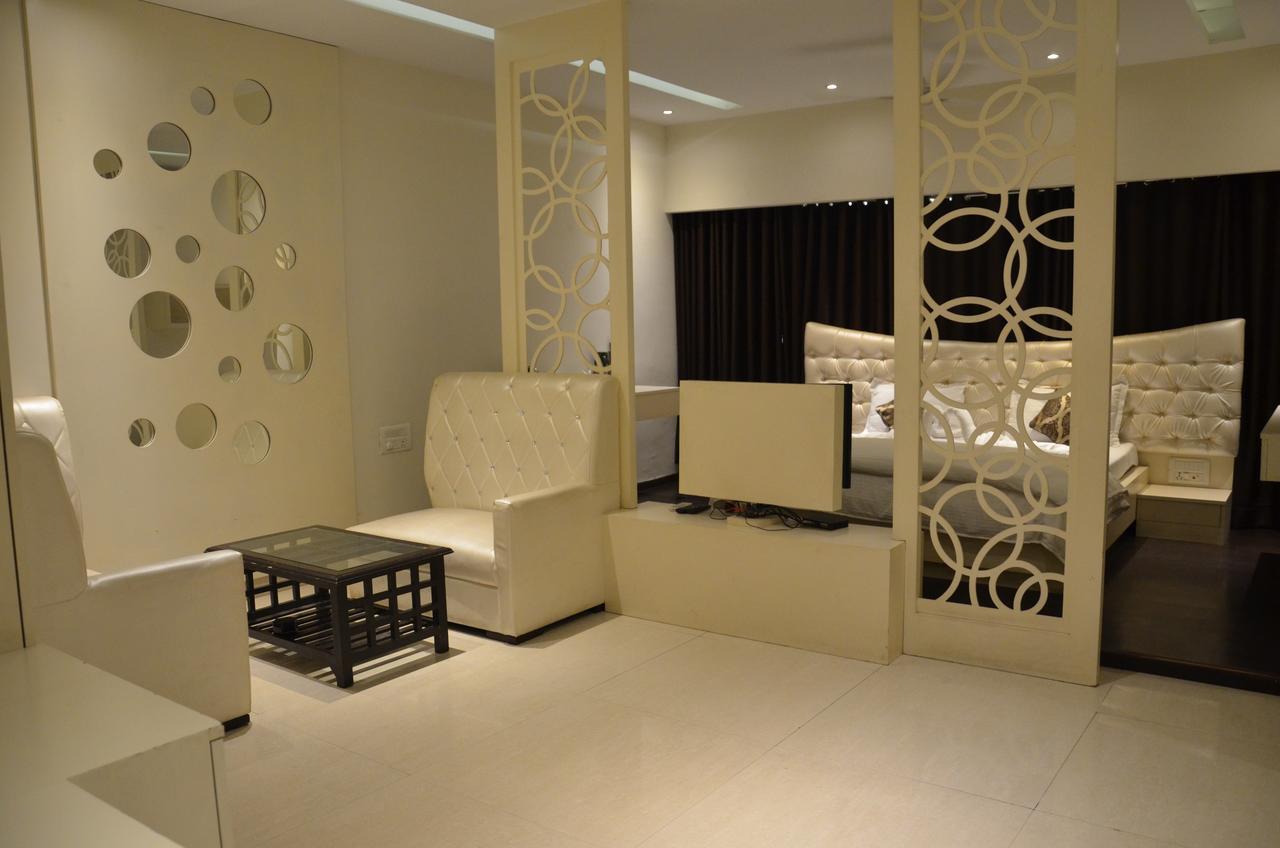 Hotel Aroma Inn Sirsa Εξωτερικό φωτογραφία